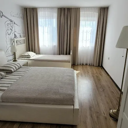 Pensjonat Azak 3*
